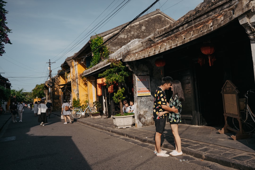 イメージ:2. 人気ジャンルと観客層