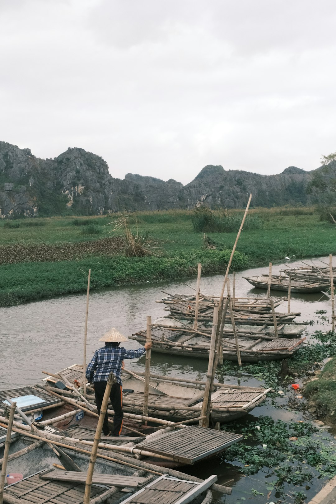 イメージ:3. 彼らの作品