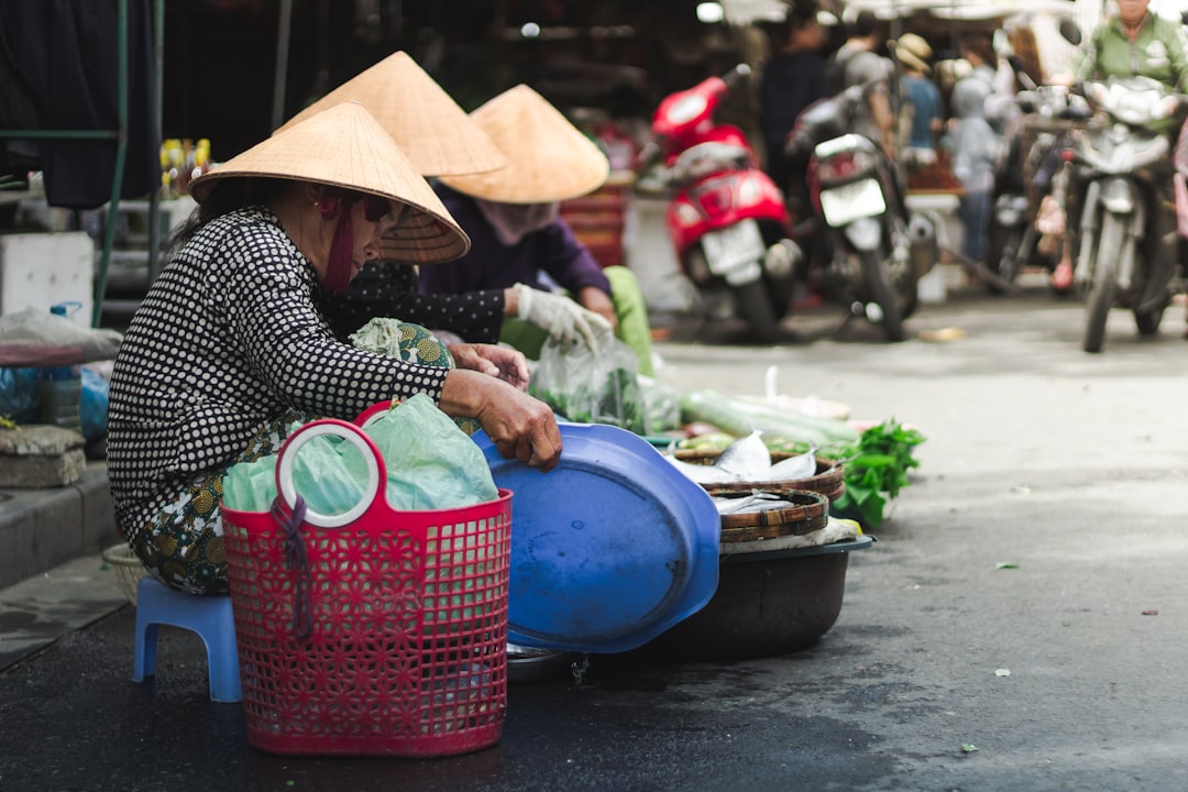 イメージ：2. 助け合いと物の貸し借り