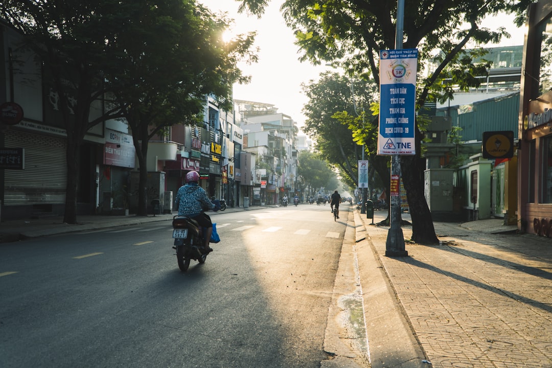 イメージ:1. 雑談の頻度とタイミング