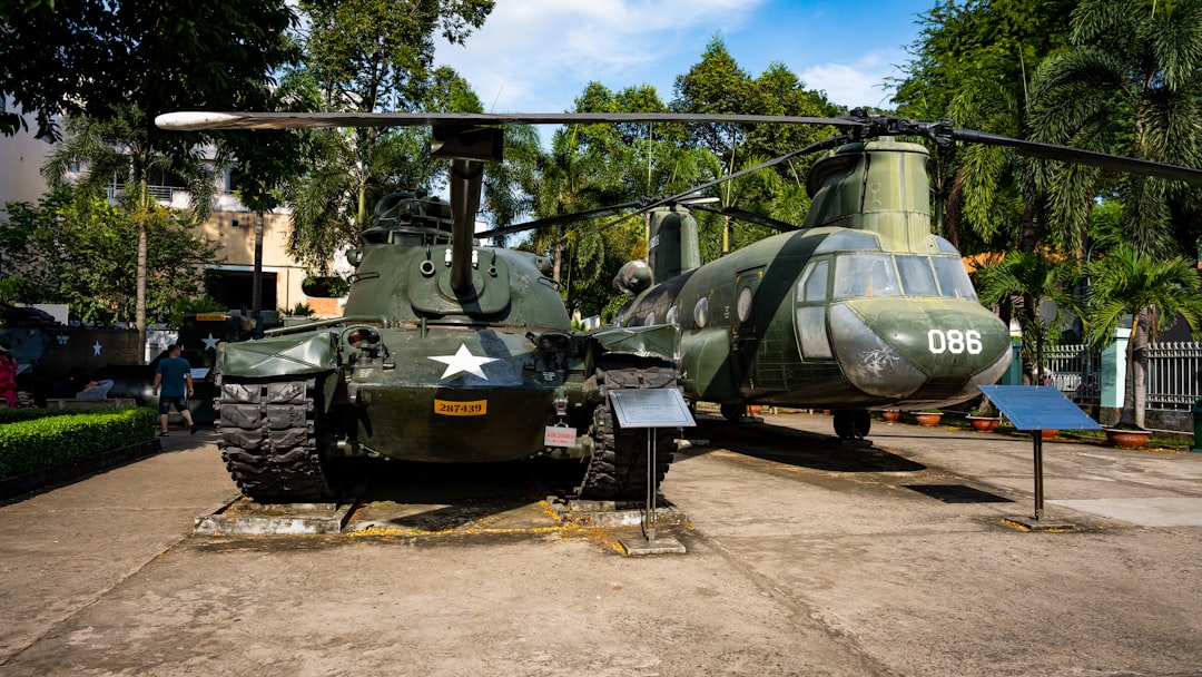 イメージ:1. カラオケの位置づけと施設事情